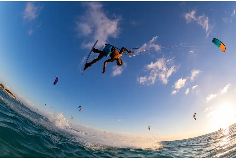 How to Spend a Day in Miami : Water Sport