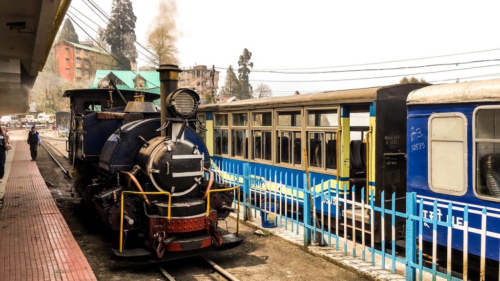 Best Places to Visit in India in August: Toy Train