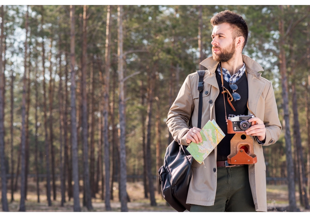 Best Places to Travel Solo Male_feature image
