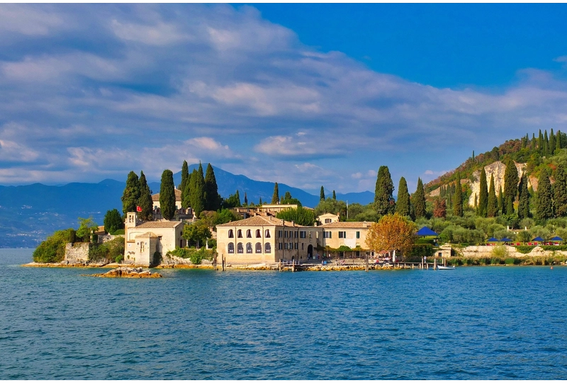 How to Go to Lake Garda: A Complete Travel Guide