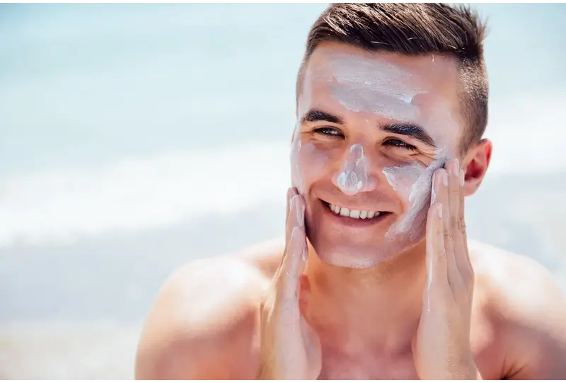 30 Must-Have Beach Essentials to Pack for Summer: Sun protection