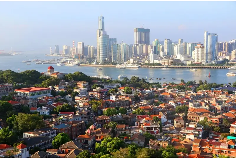 Beautiful Places in China: Charming Coastal Towns