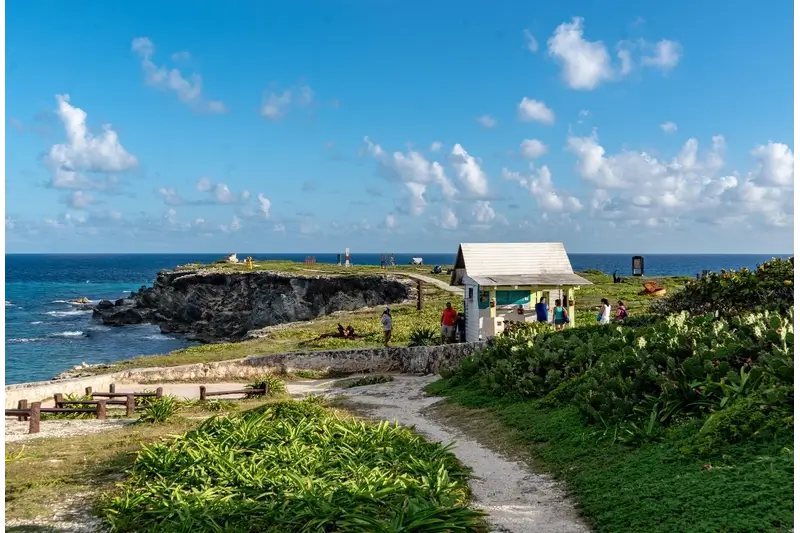 How to Get around Isla Mujeres: Introduction to Isla Mujeres