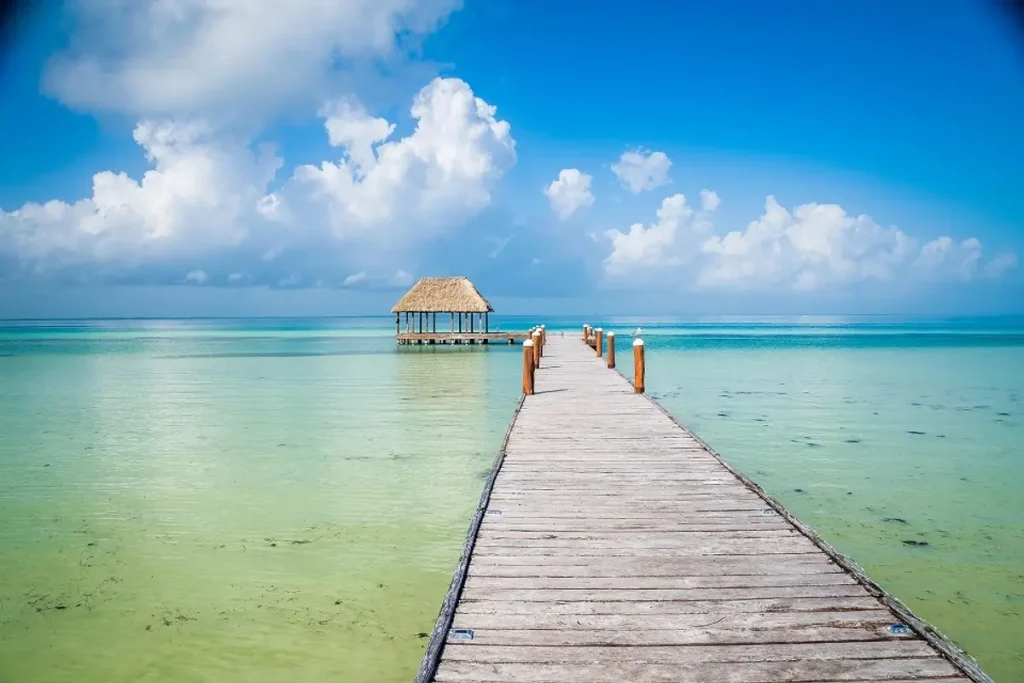 15 Quieter Alternatives To These Crowded Attractions: Isla Holbox, Mexico