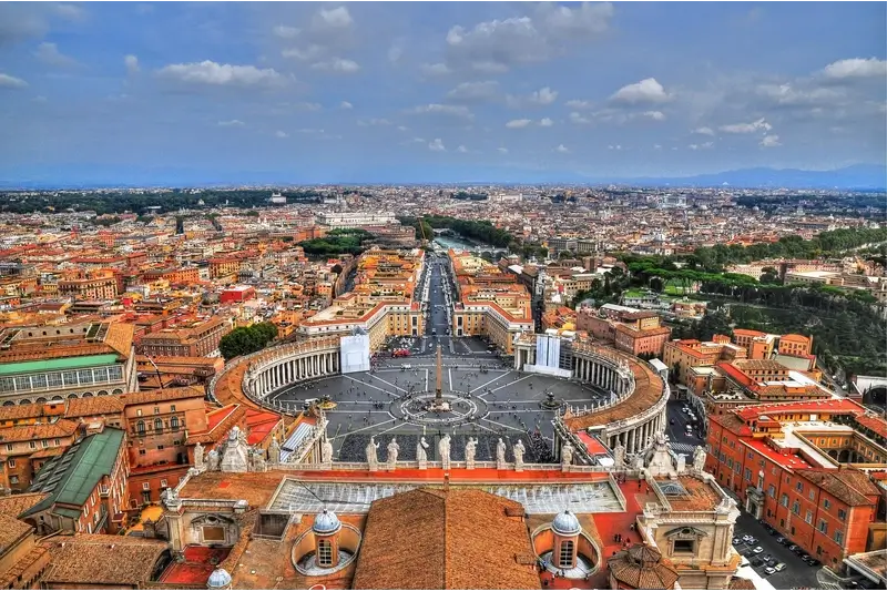 5 Top Destinations to Explore in Europe: Vatican City