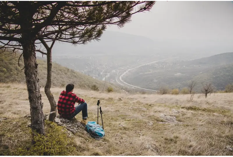7 Disadvantages of Travelling Alone: Loneliness