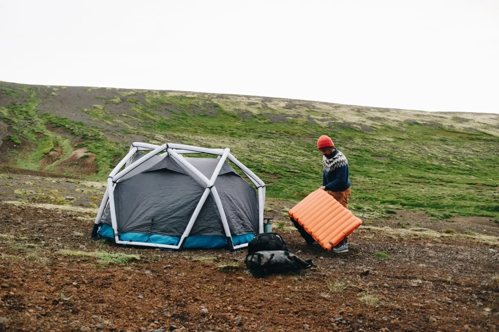 15 Practical Backpacking Tips And Hacks For Beginners: Efficient Tent Setup